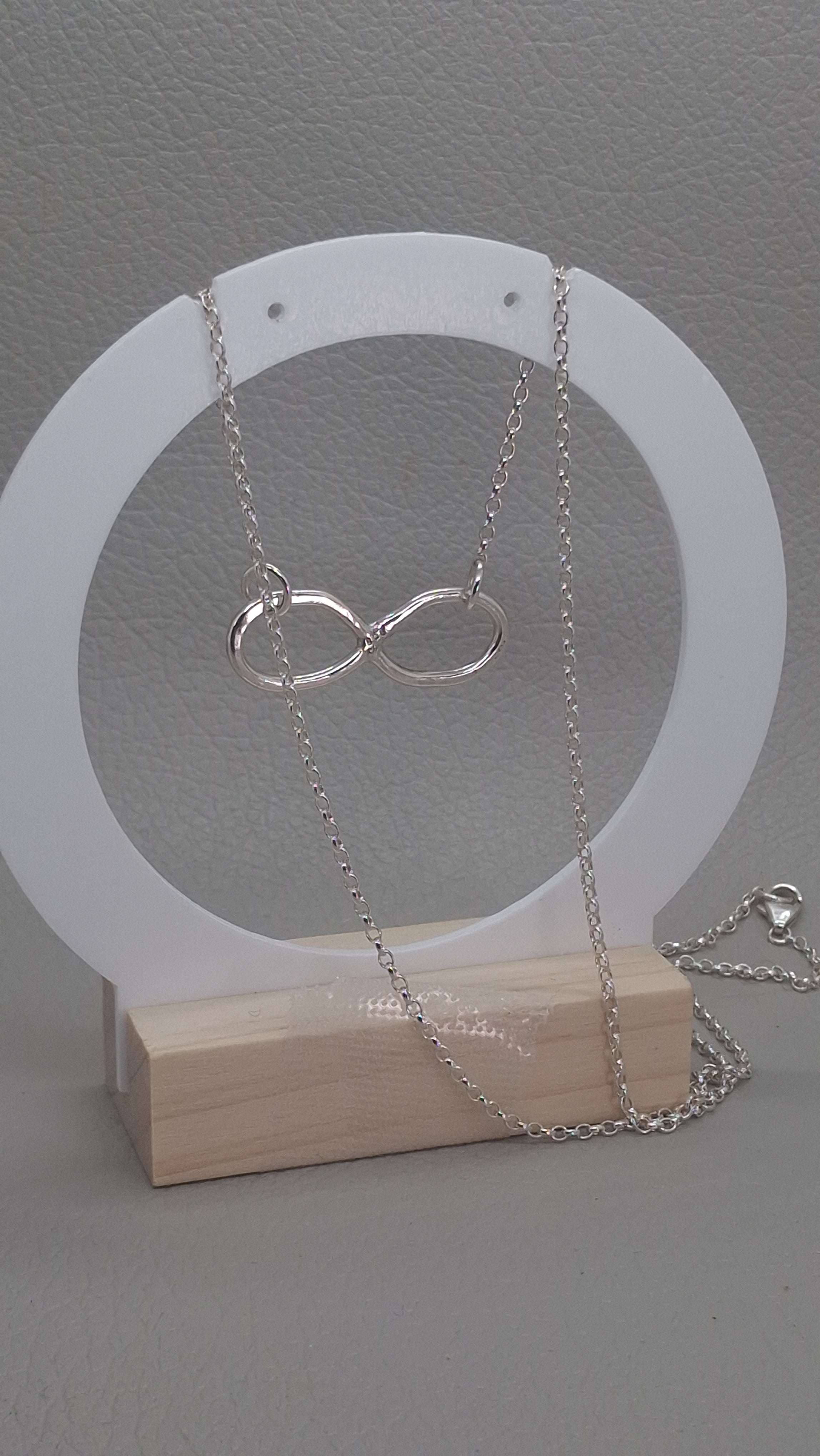 Infinity Pendant | Sterling Silver 18" Trace Chain