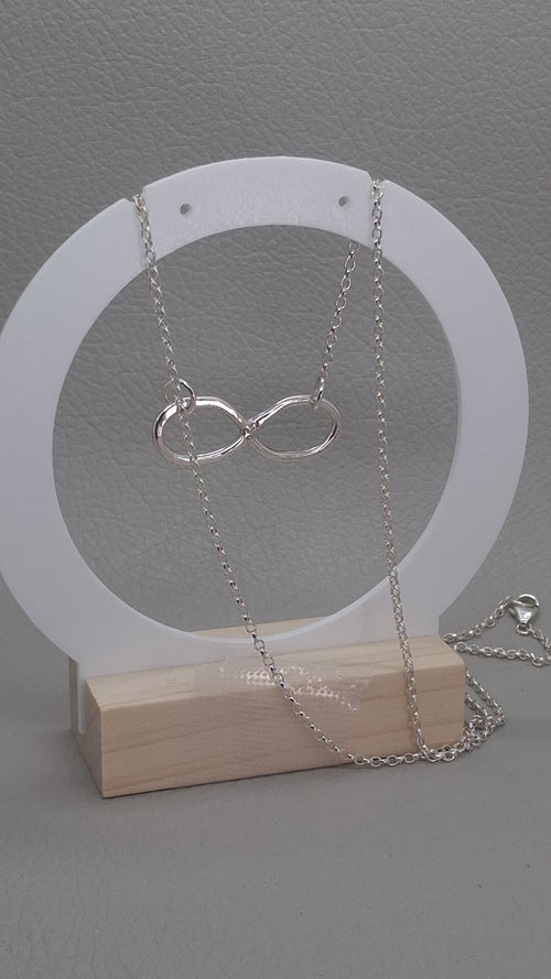 Infinity Pendant | Sterling Silver 18" Trace Chain