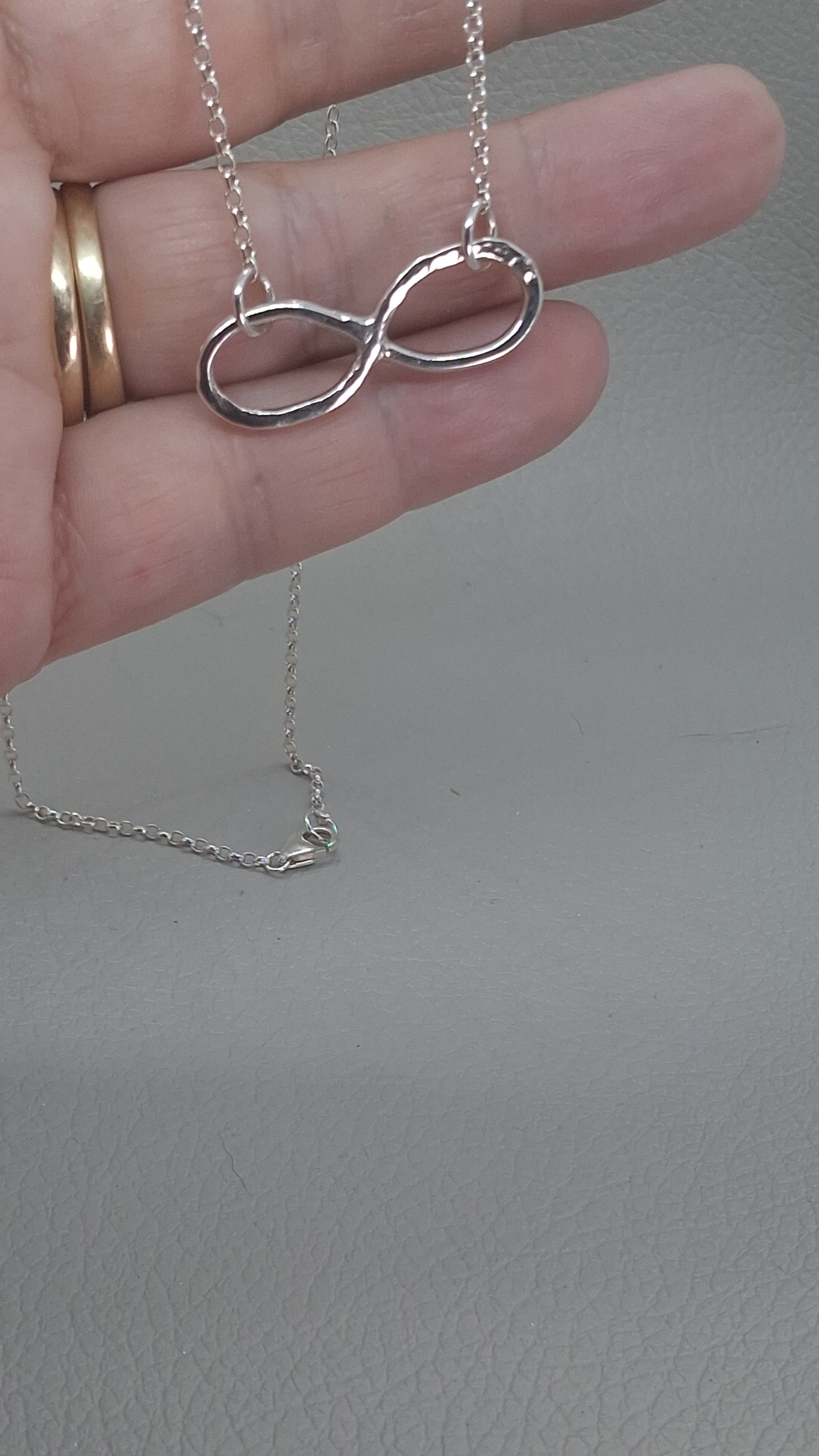Infinity Pendant | Sterling Silver 18" Trace Chain